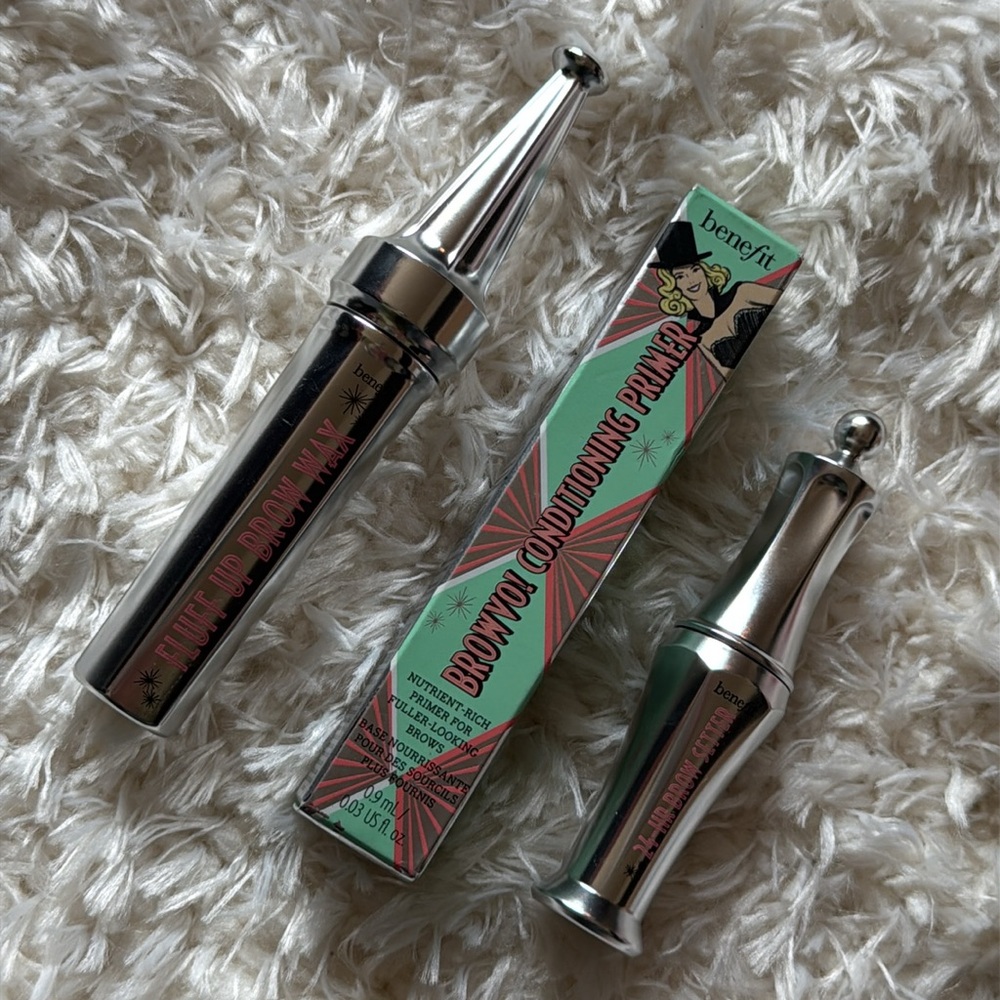 Benefit Browvo Conditioning Primer and setting gel